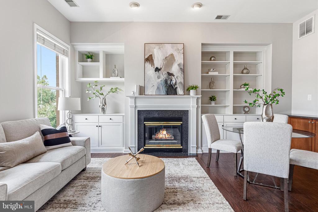 2407 20TH STREET NW Unit: 1096