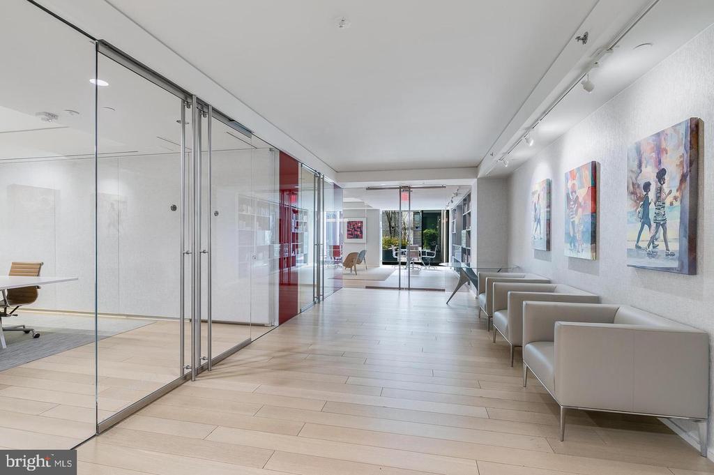 920 I STREET NW Unit: 812