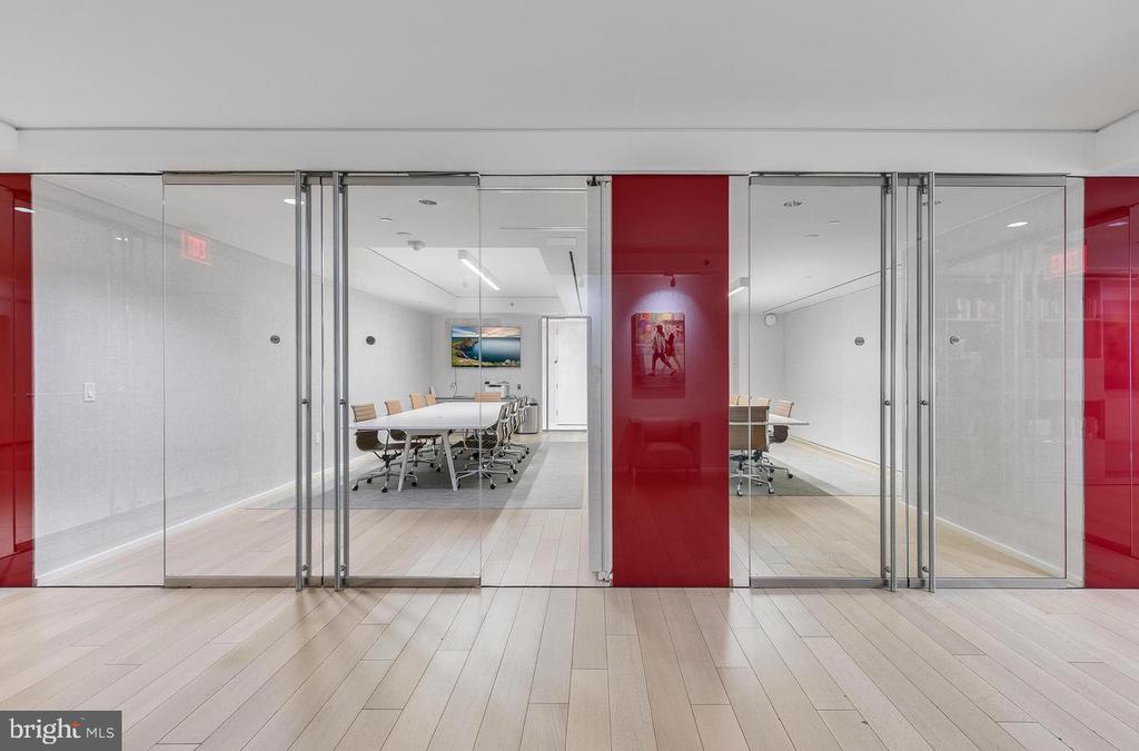 920 I STREET NW Unit: 812
