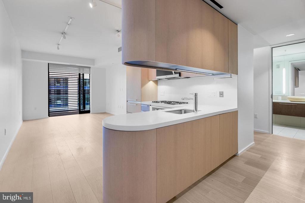 920 I STREET NW Unit: 812