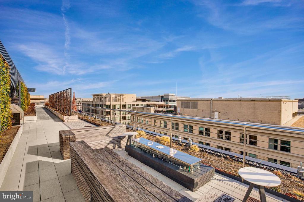 920 I STREET NW Unit: 812
