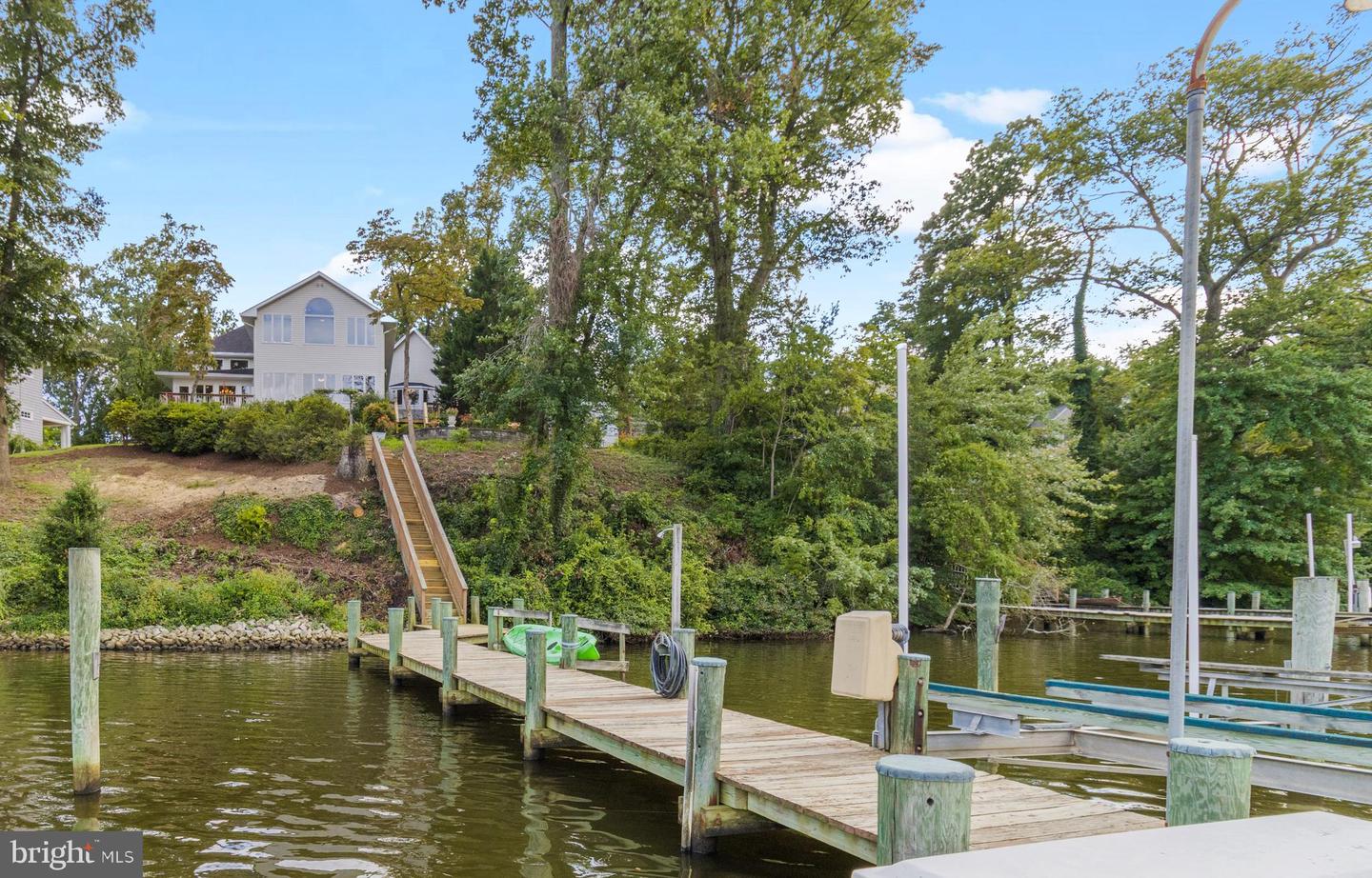 144 ARUNDEL BEACH ROAD
