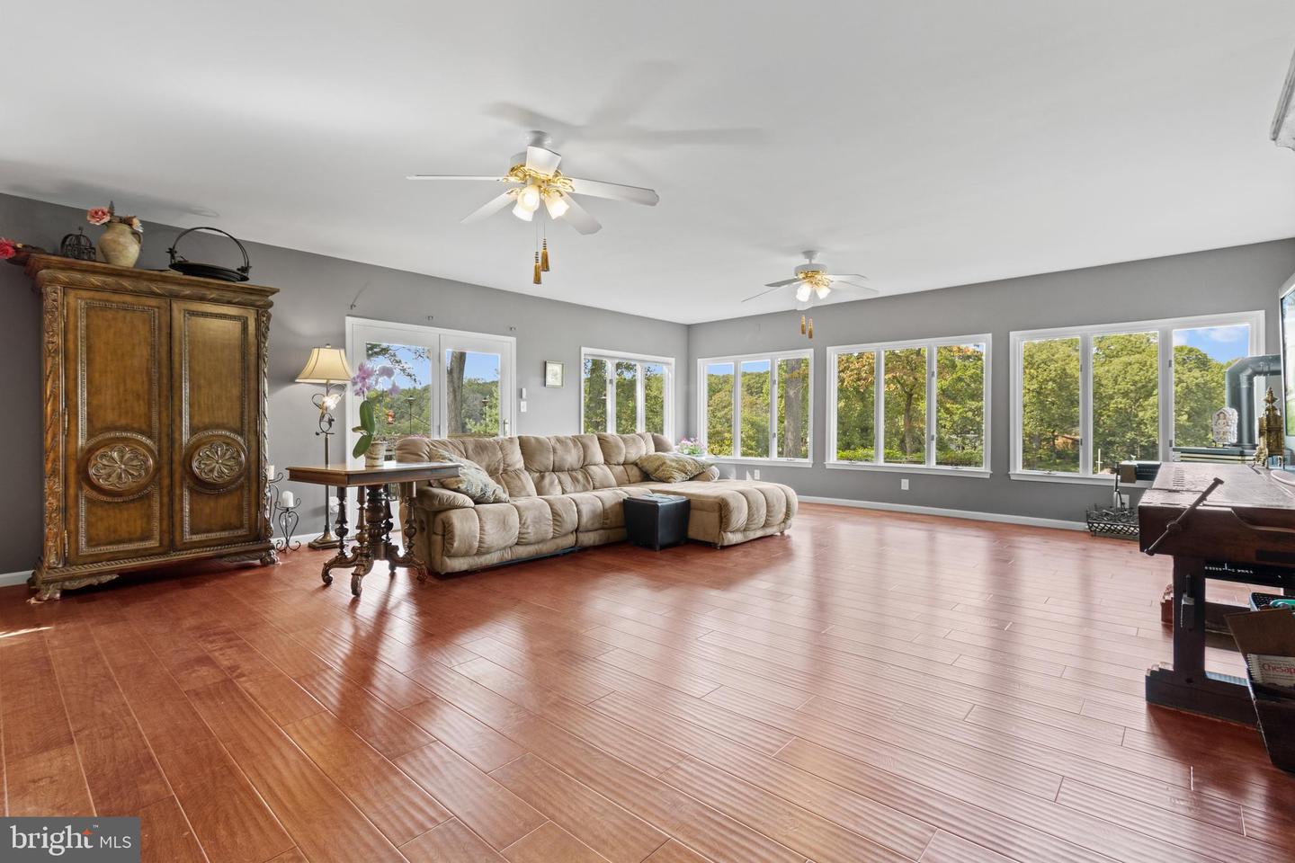 144 ARUNDEL BEACH ROAD