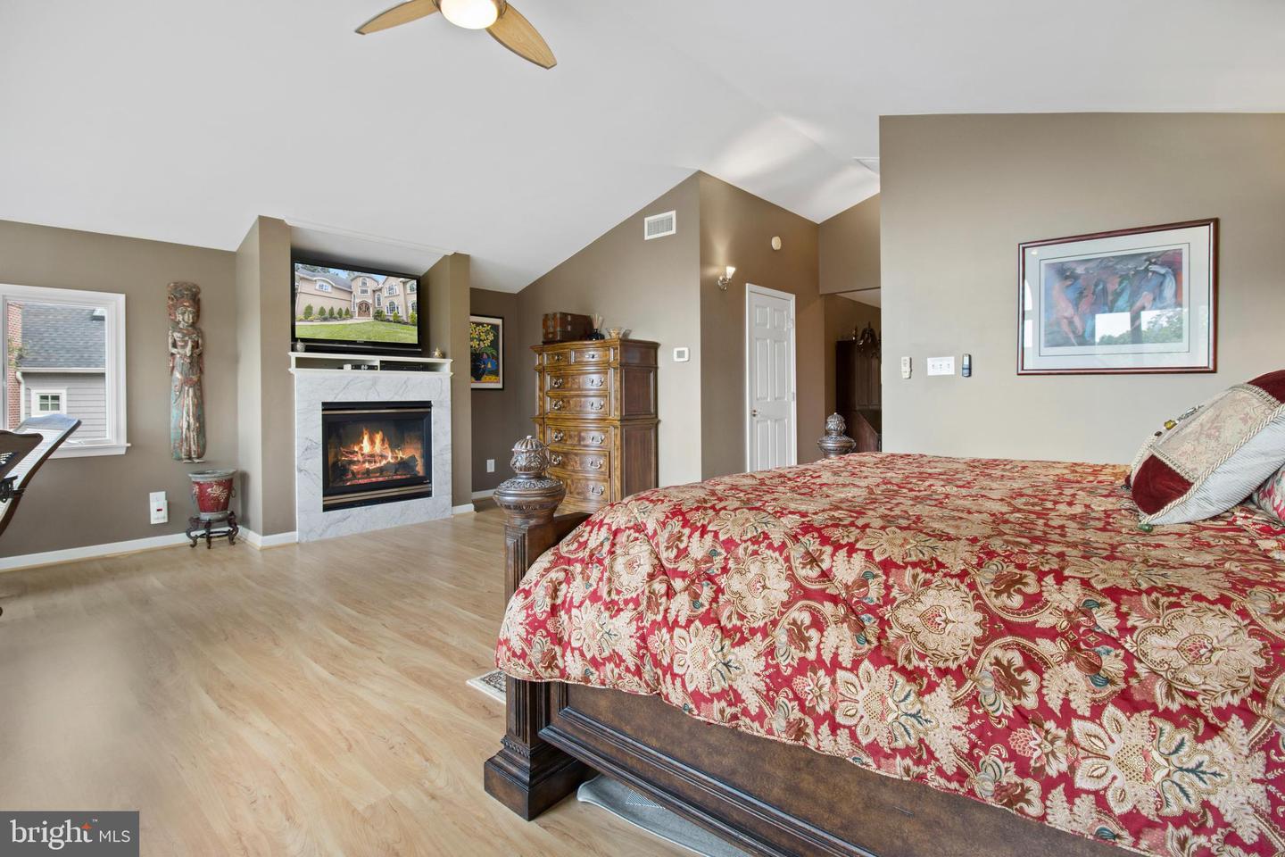 144 ARUNDEL BEACH ROAD