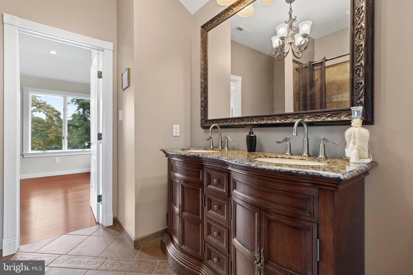 144 ARUNDEL BEACH ROAD