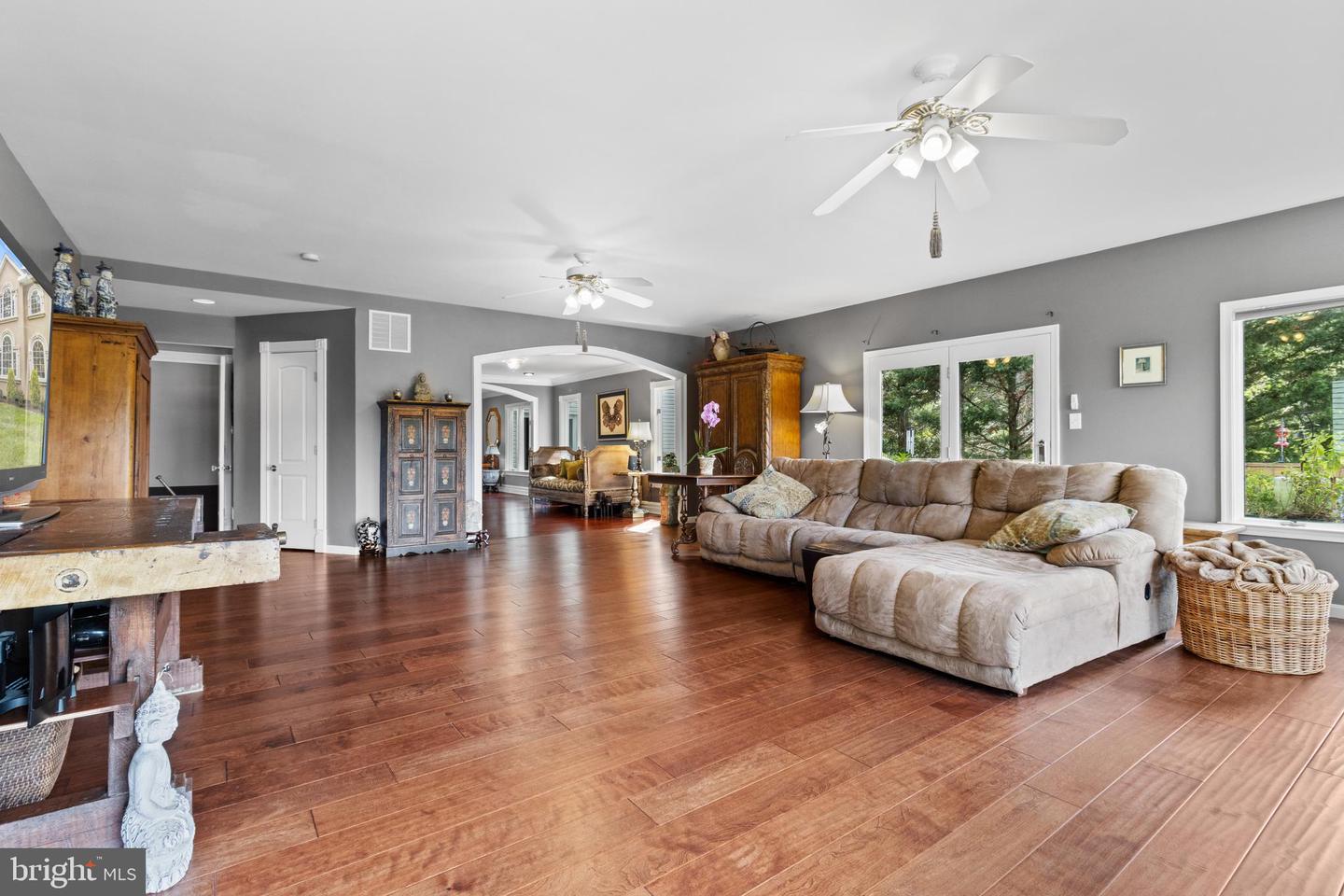 144 ARUNDEL BEACH ROAD