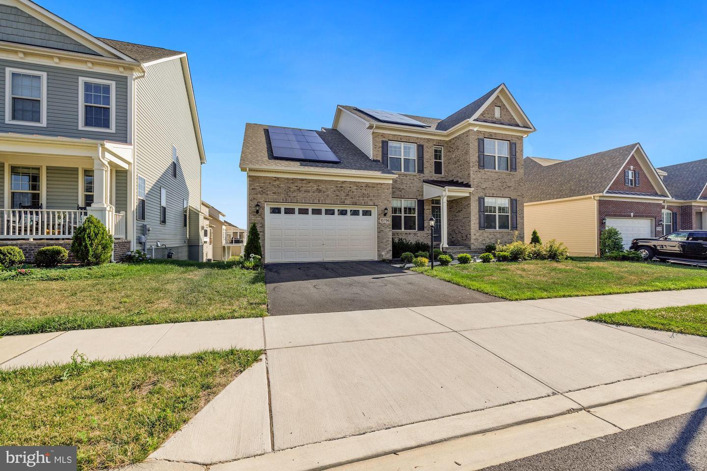 10796 PATHWAY LANE