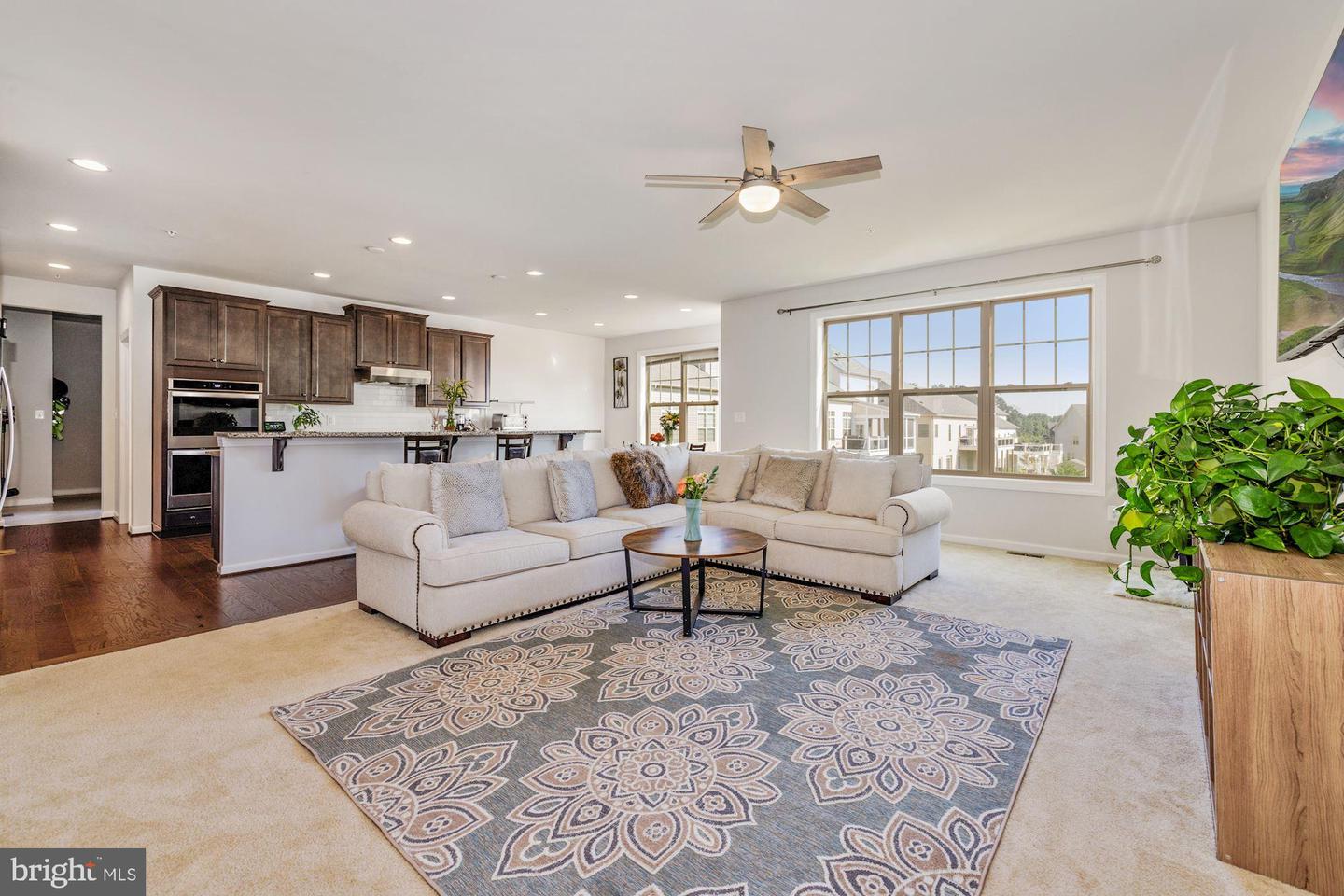 10796 PATHWAY LANE