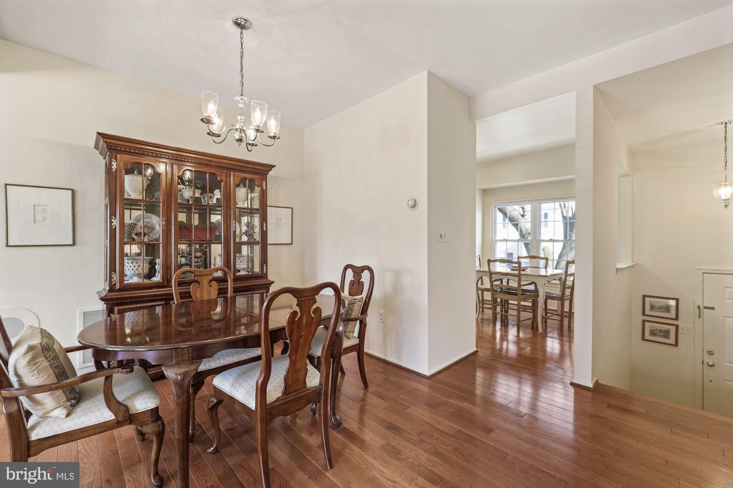 818 IVY LEAGUE LANE