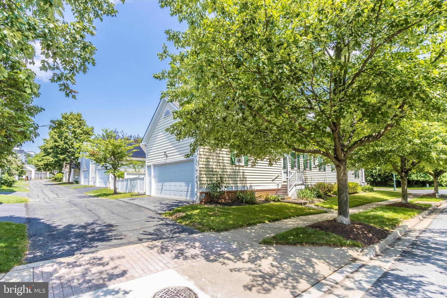 219 CREEK VALLEY LANE