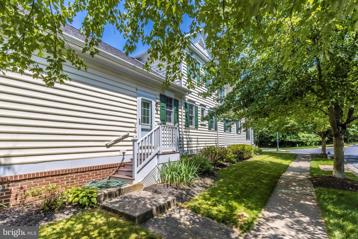 219 CREEK VALLEY LANE