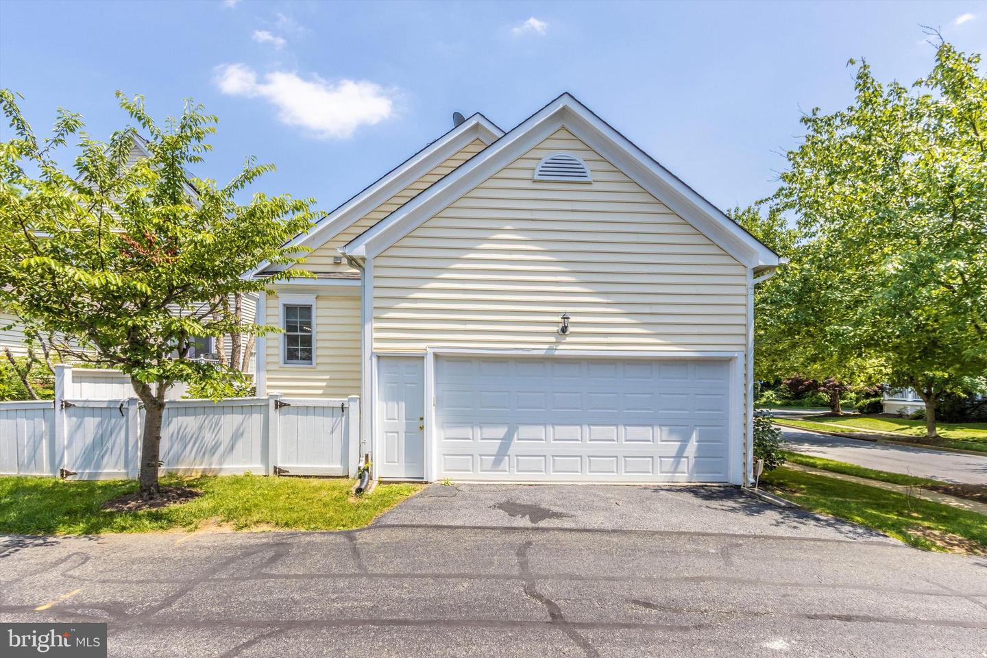 219 CREEK VALLEY LANE