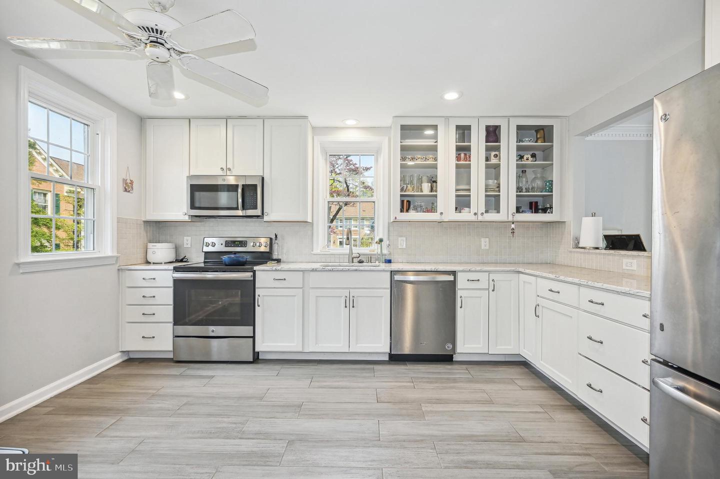 11032 WICKSHIRE WAY Unit: B-2