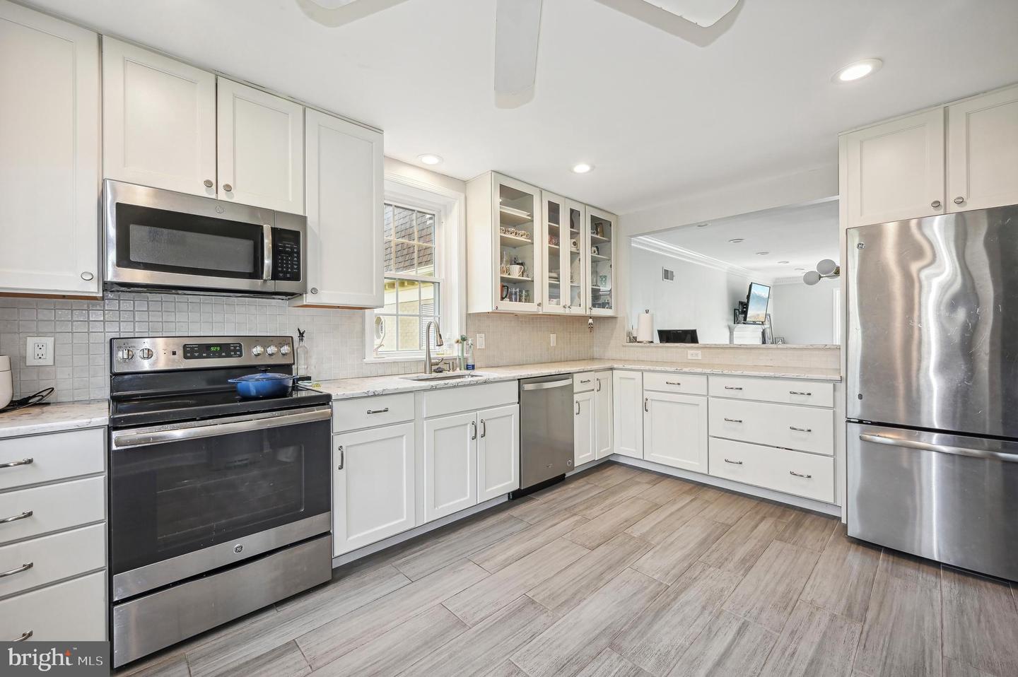 11032 WICKSHIRE WAY Unit: B-2