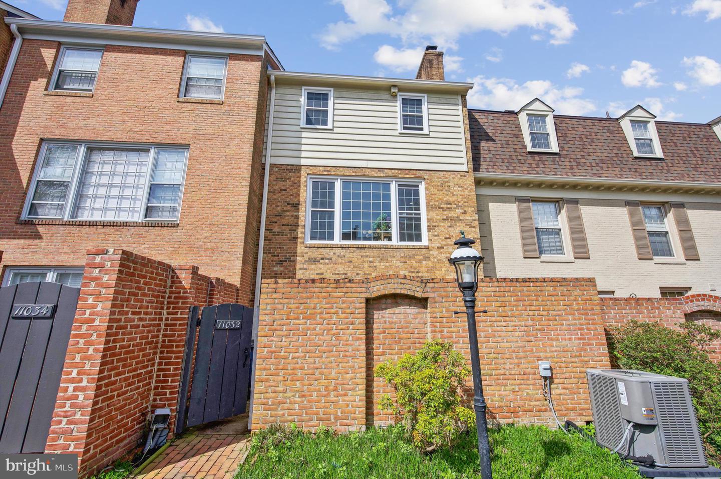 11032 WICKSHIRE WAY Unit: B-2