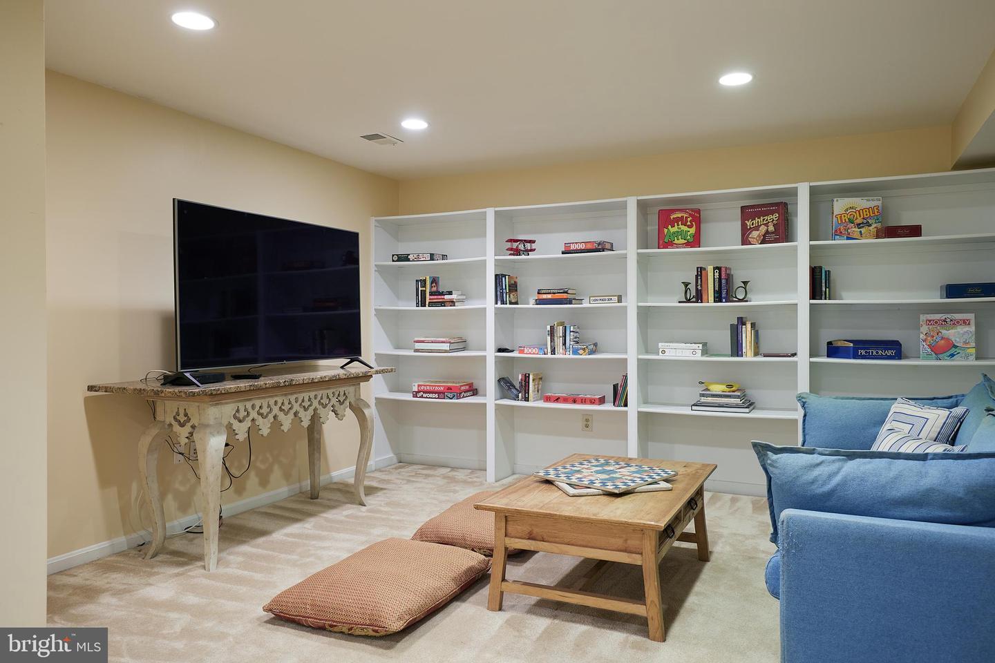 13018 BOSWELL COURT
