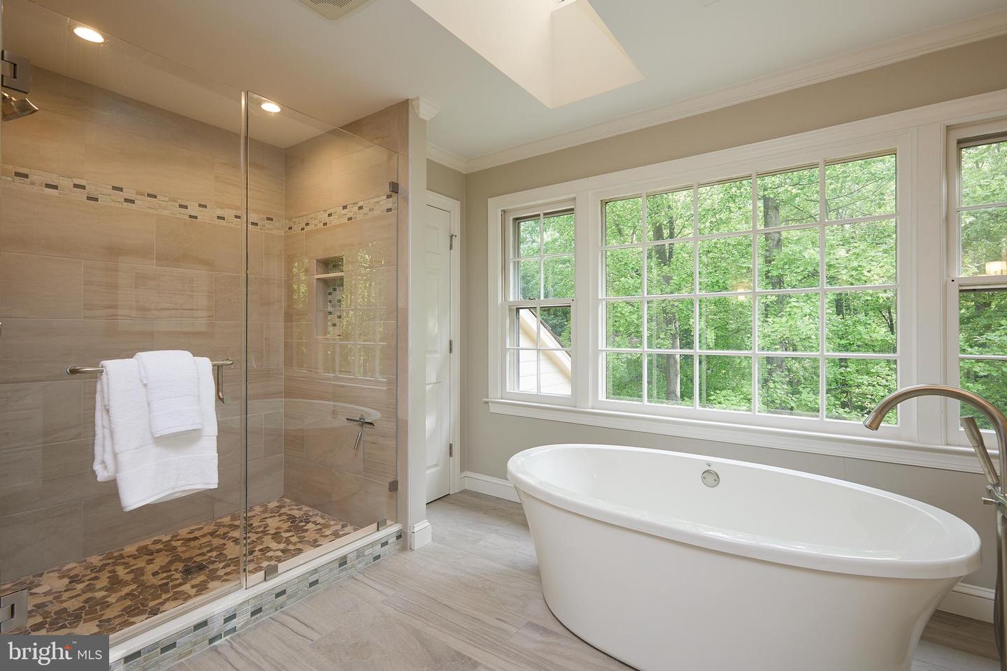 13018 BOSWELL COURT