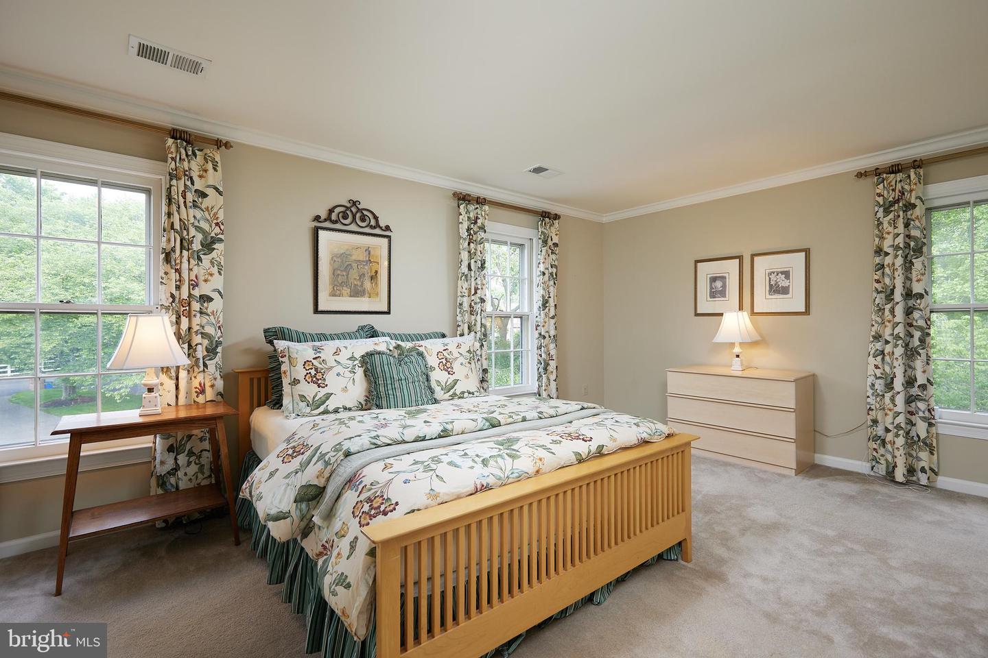 13018 BOSWELL COURT