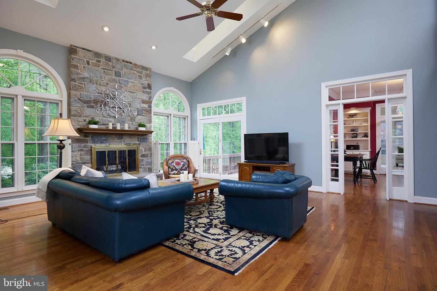 13018 BOSWELL COURT