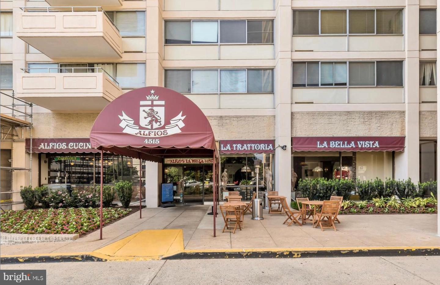 4515 WILLARD AVENUE Unit: 2308S