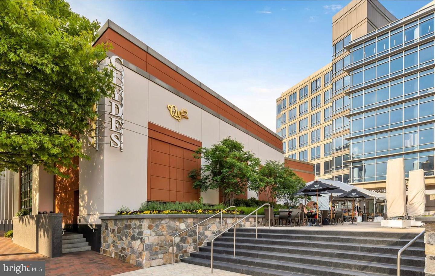 4515 WILLARD AVENUE Unit: 2308S