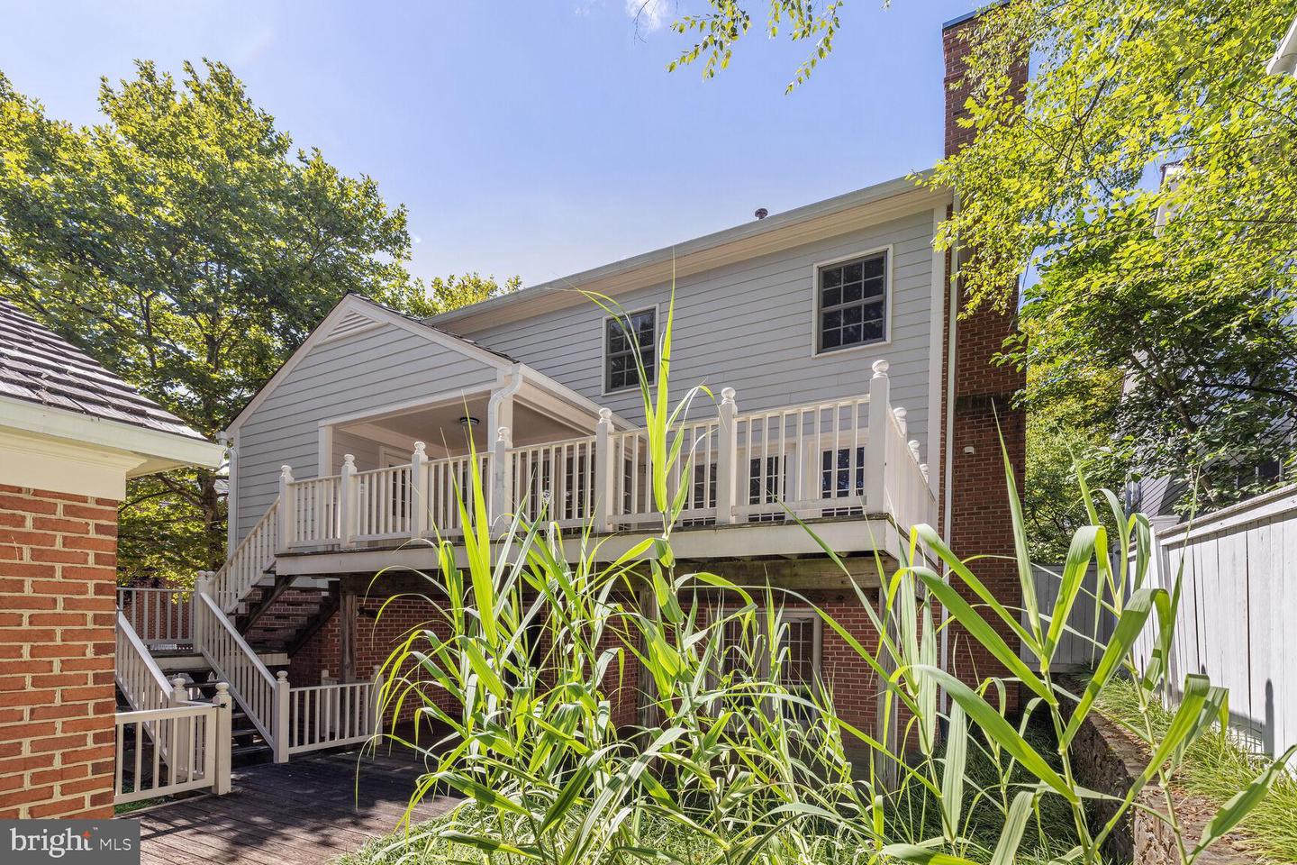 303 Kent Oaks WAY