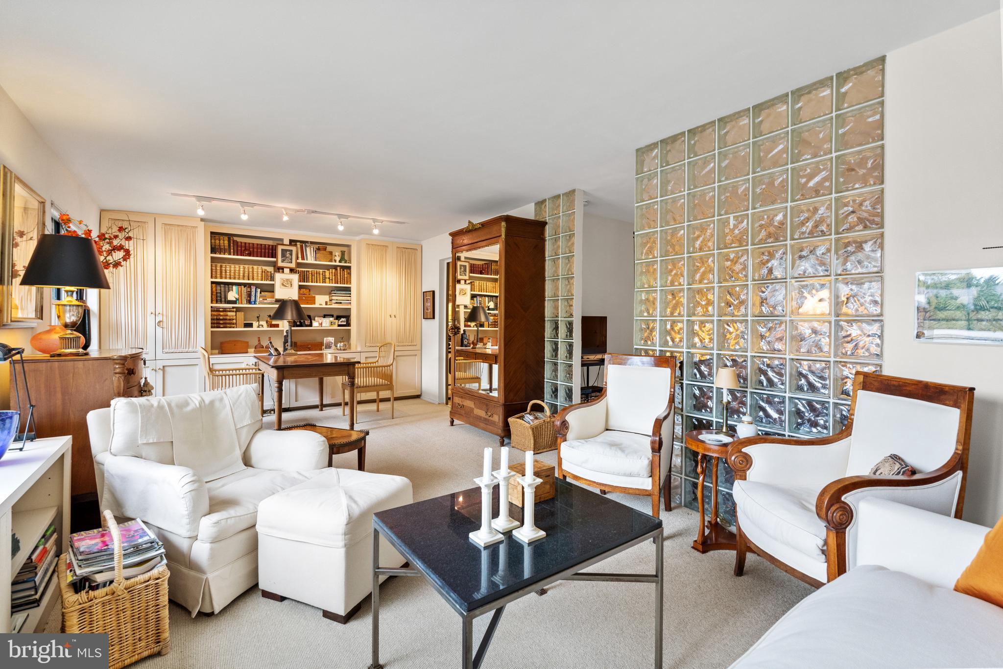 5301 Westbard CIRCLE Unit: 405