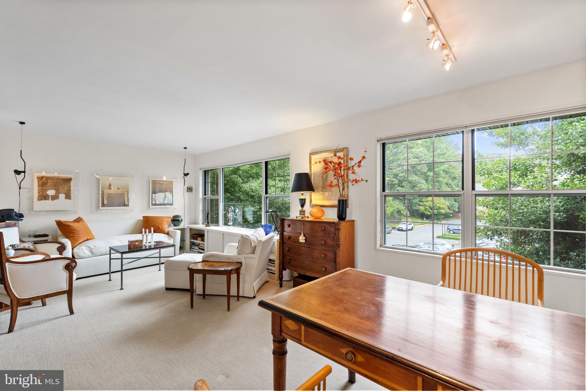 5301 Westbard CIRCLE Unit: 405