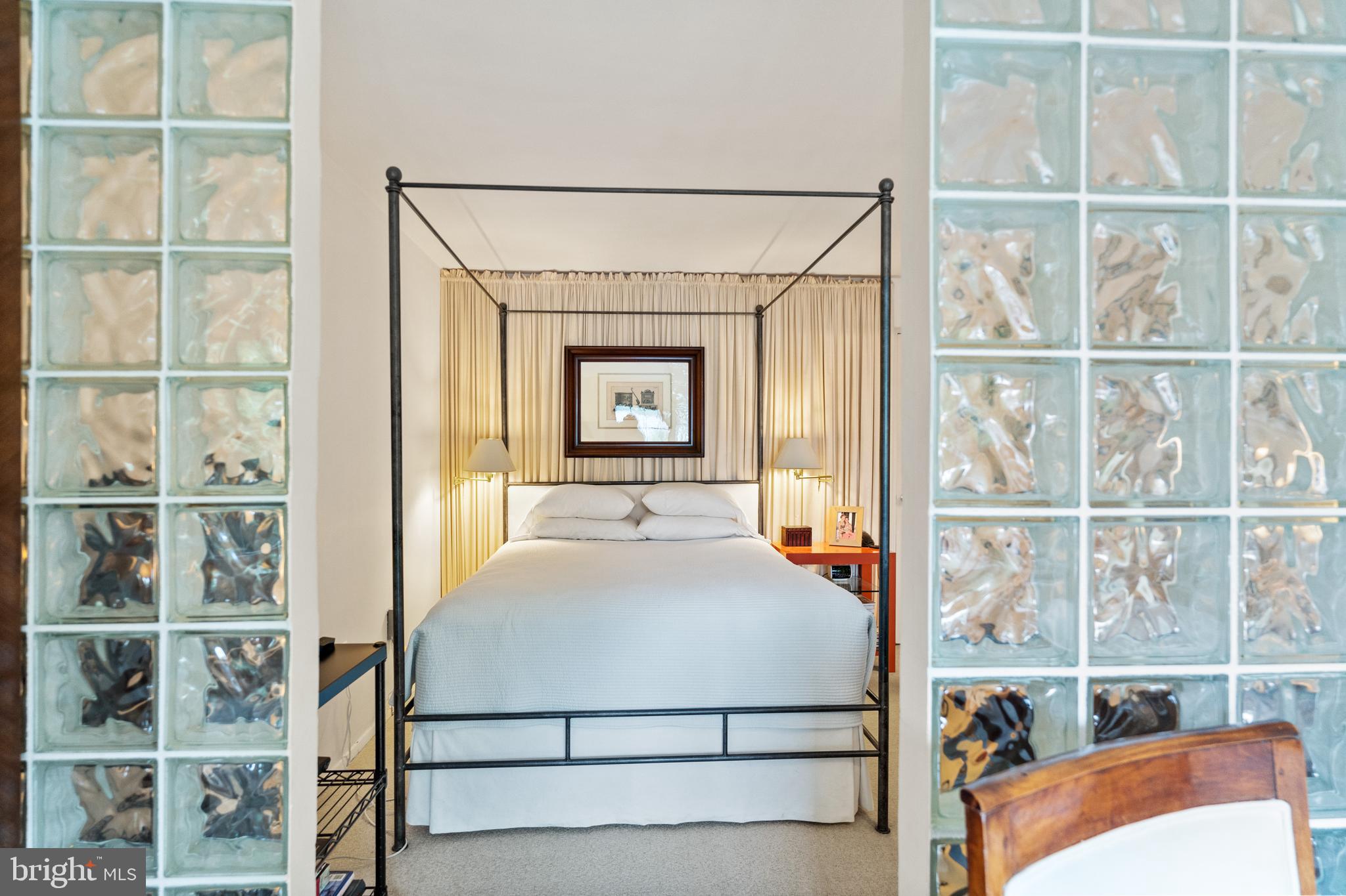 5301 Westbard CIRCLE Unit: 405