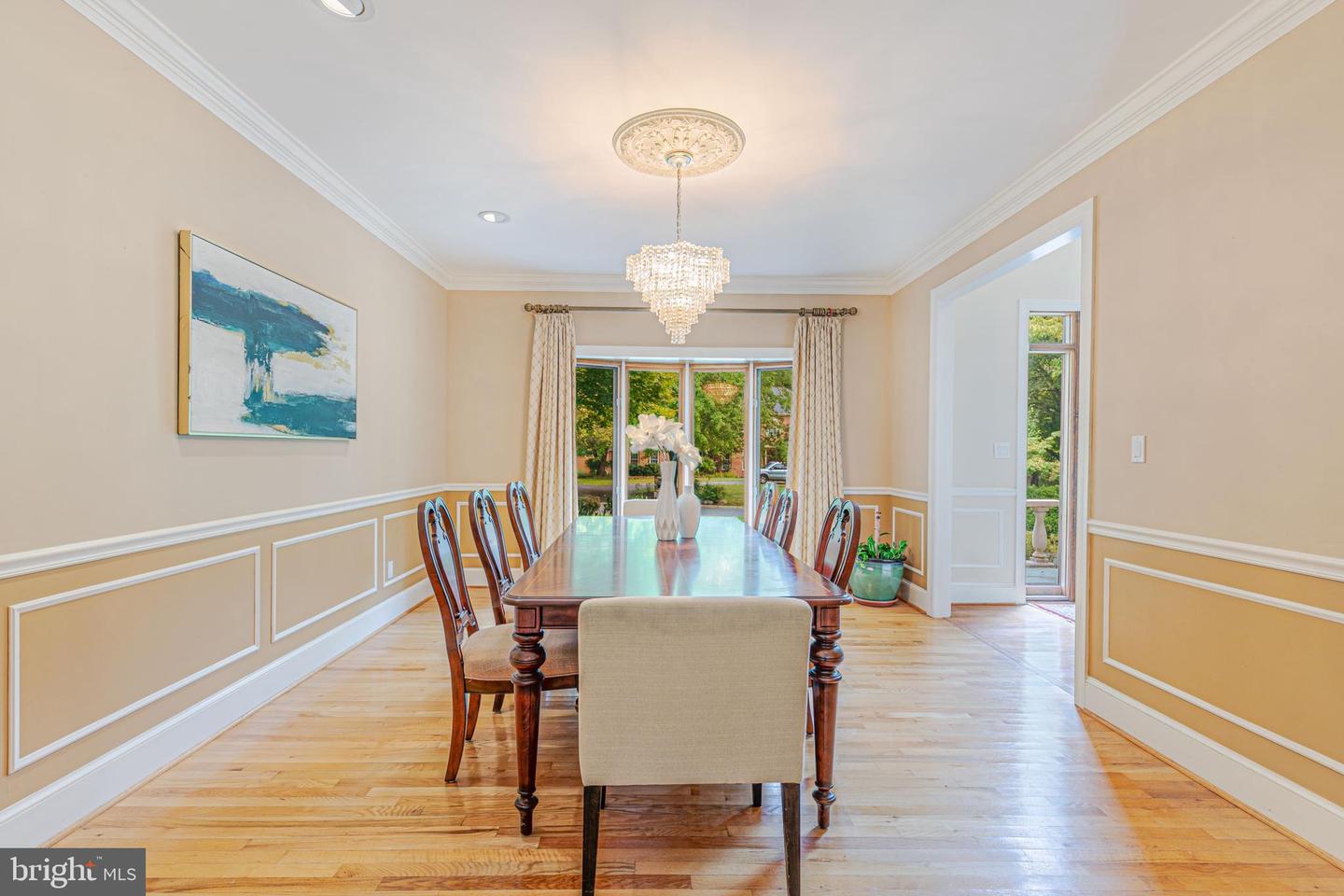 9225 Vendome DRIVE