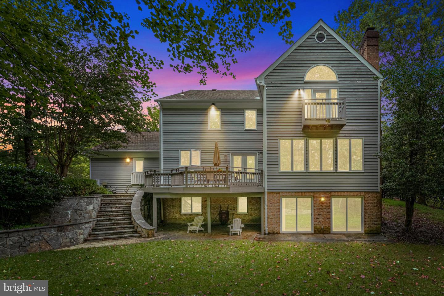9225 Vendome DRIVE