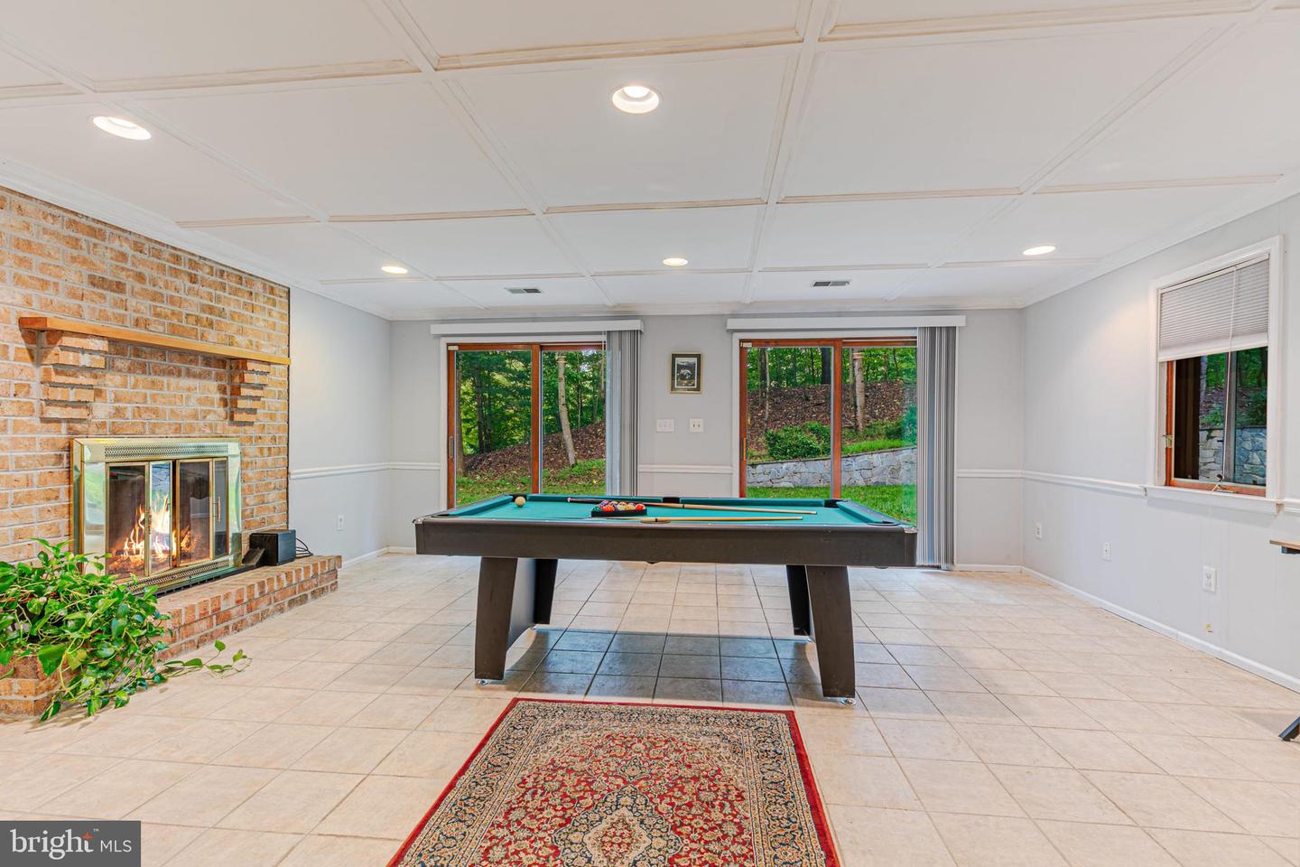 9225 Vendome DRIVE