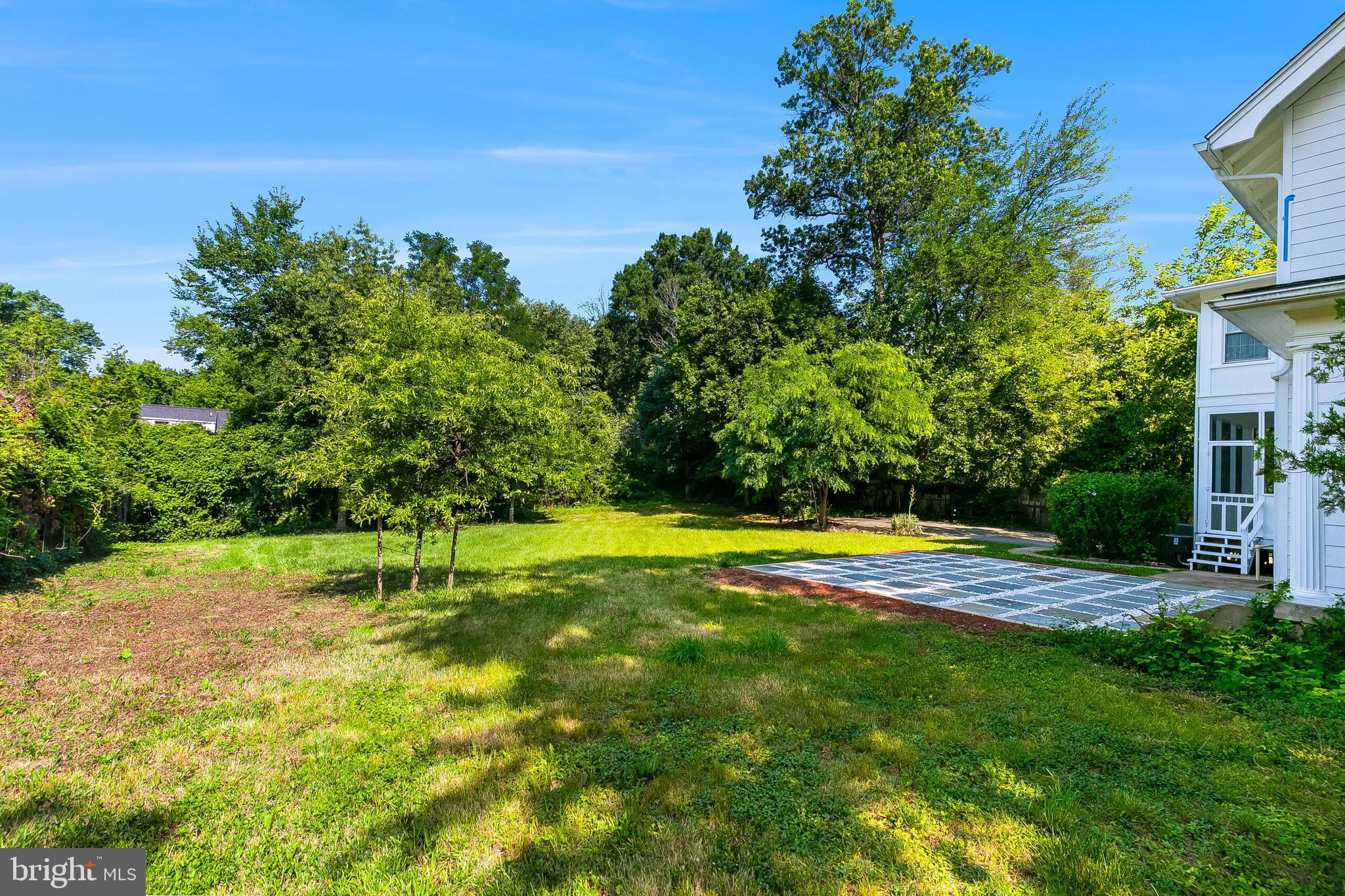 6818 Connecticut Ave