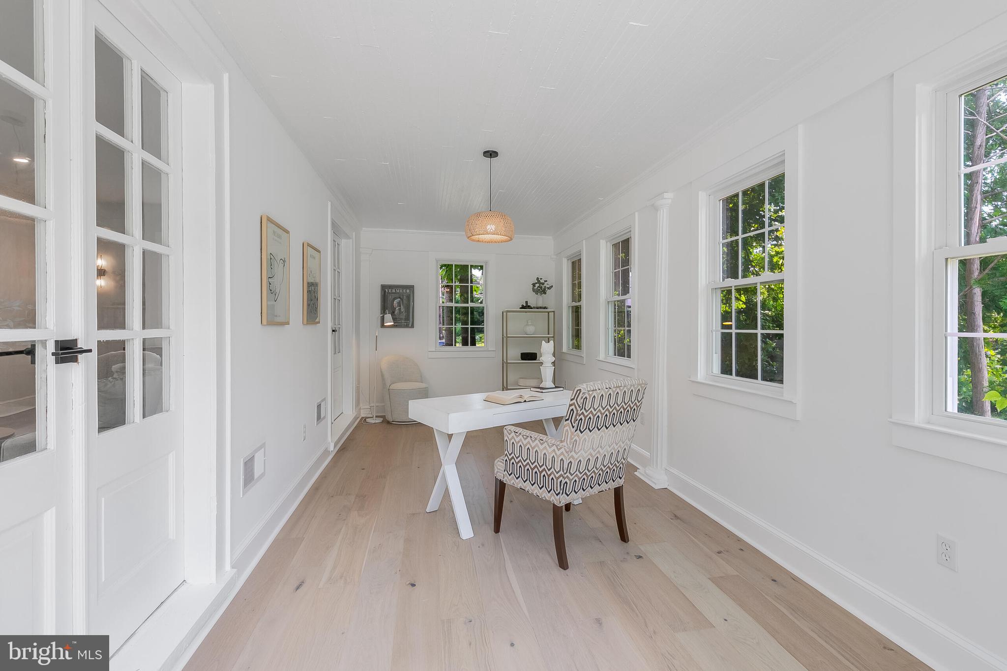 6818 Connecticut Ave