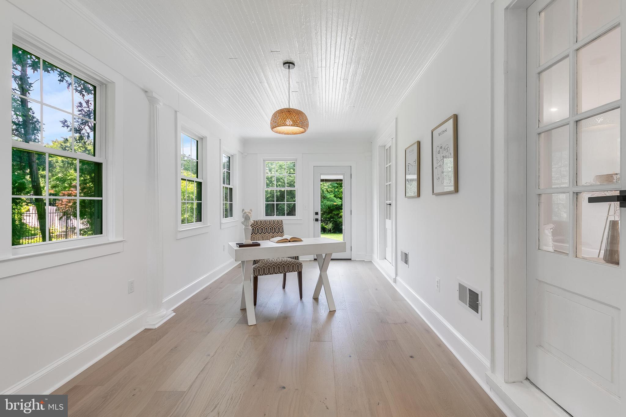 6818 Connecticut Ave