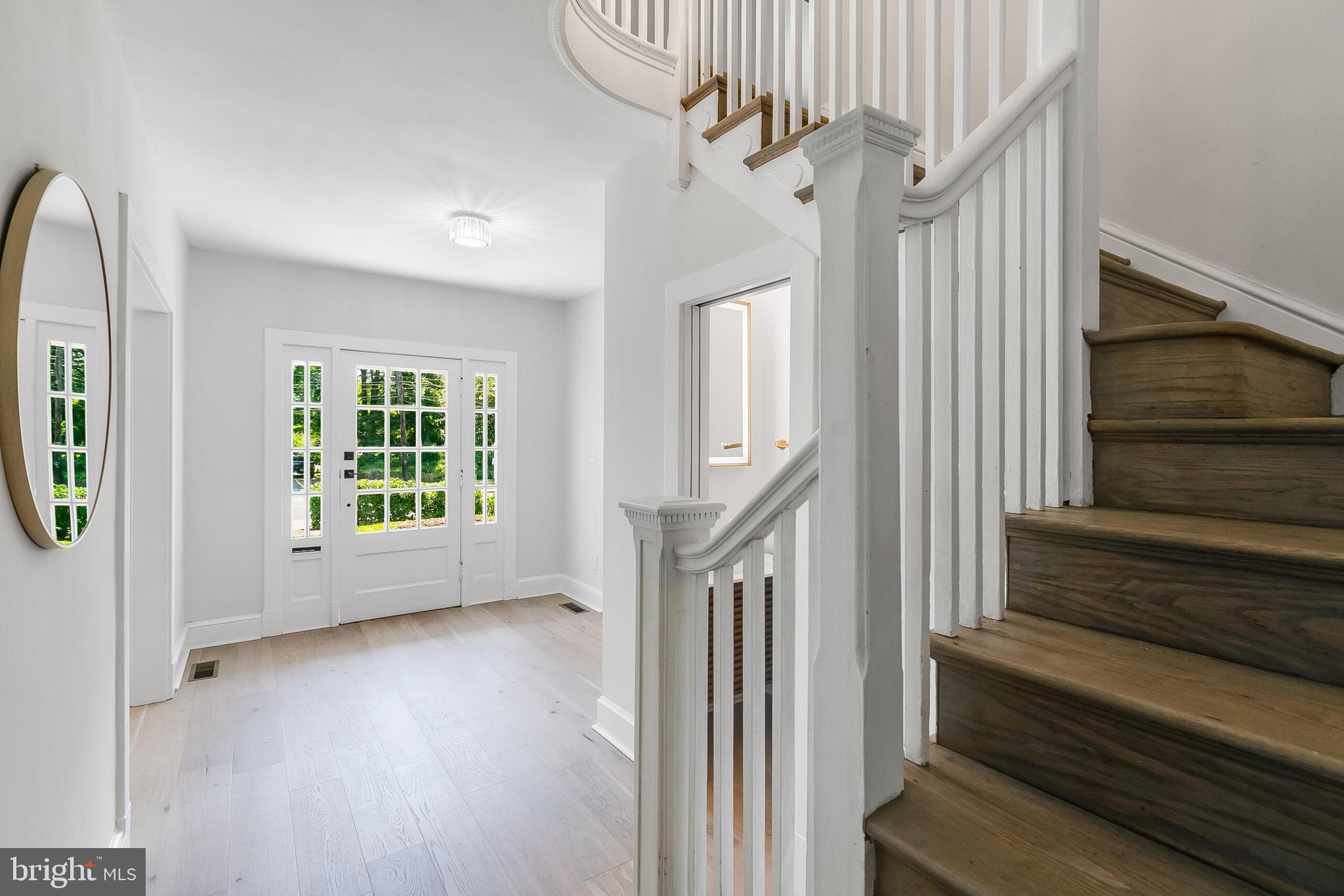 6818 Connecticut Ave