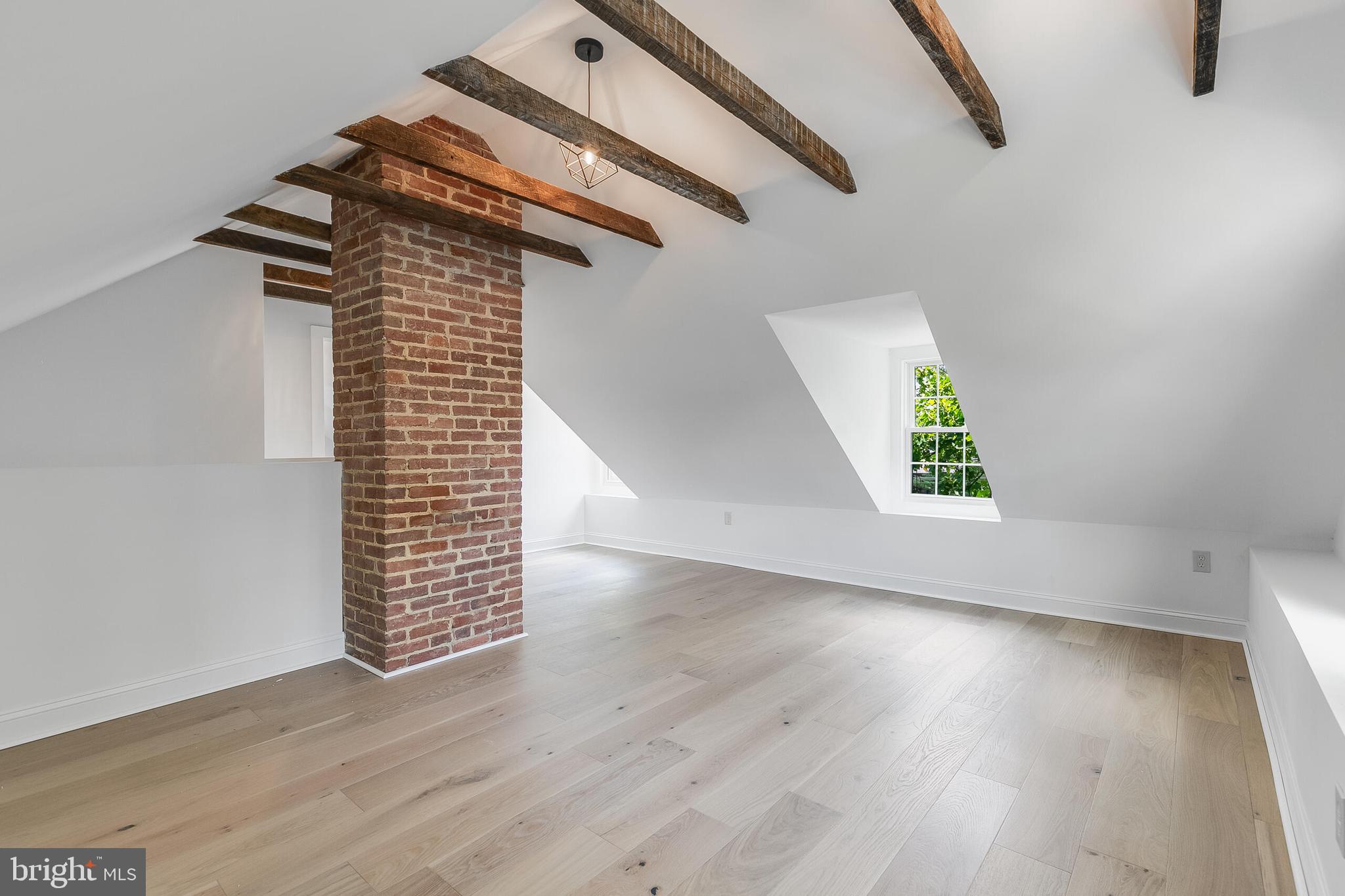 6818 Connecticut Ave