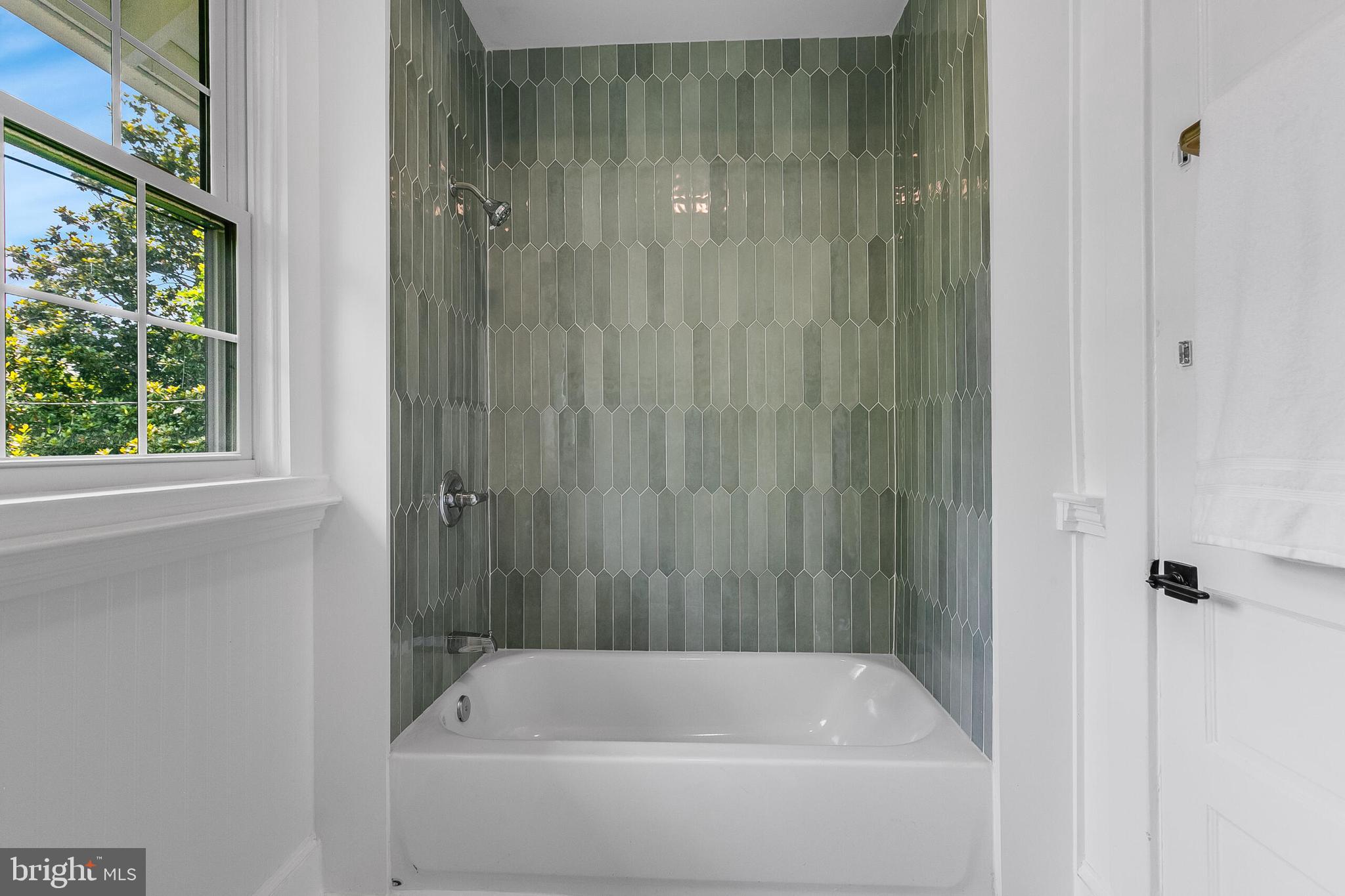 6818 Connecticut Ave