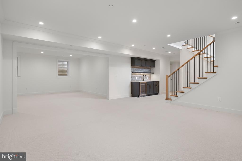 7804 CUSTER ROAD