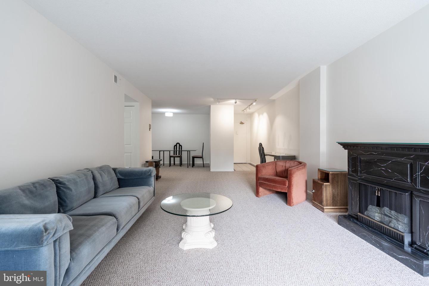 1300 ARMY NAVY DRIVE Unit: 217