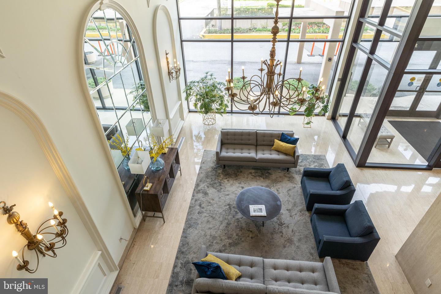 1300 ARMY NAVY DRIVE Unit: 217