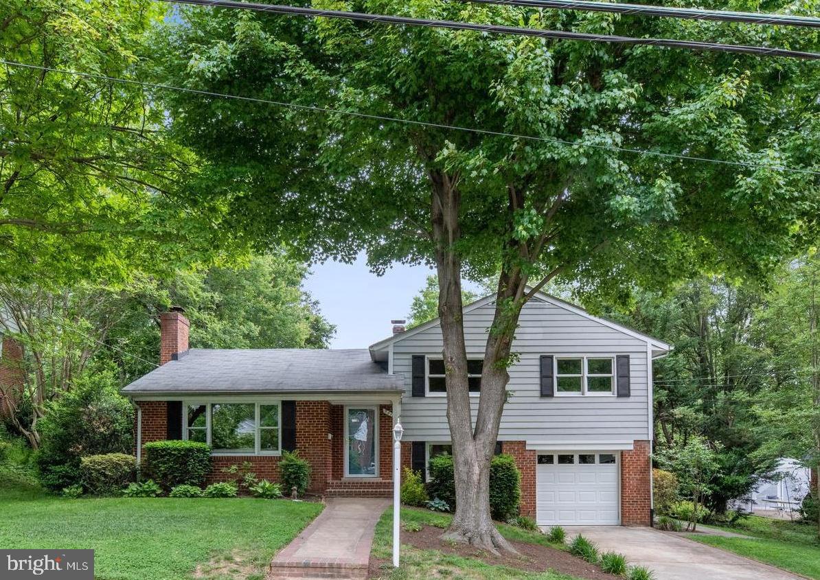 5613 34TH STREET N