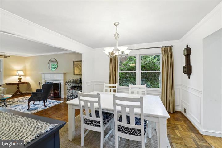 5613 34TH STREET N
