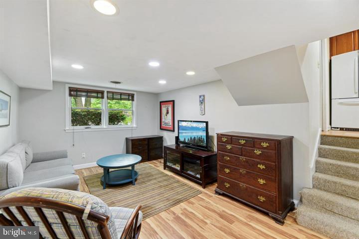 5613 34TH STREET N