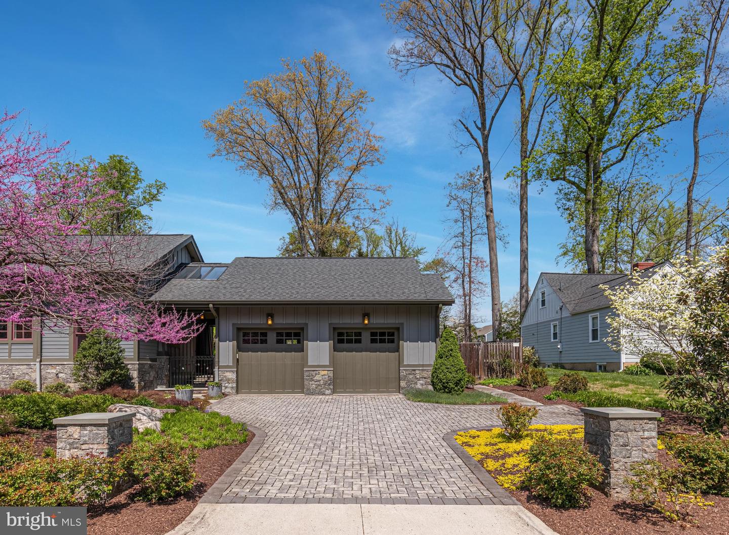 608 Timber Ln