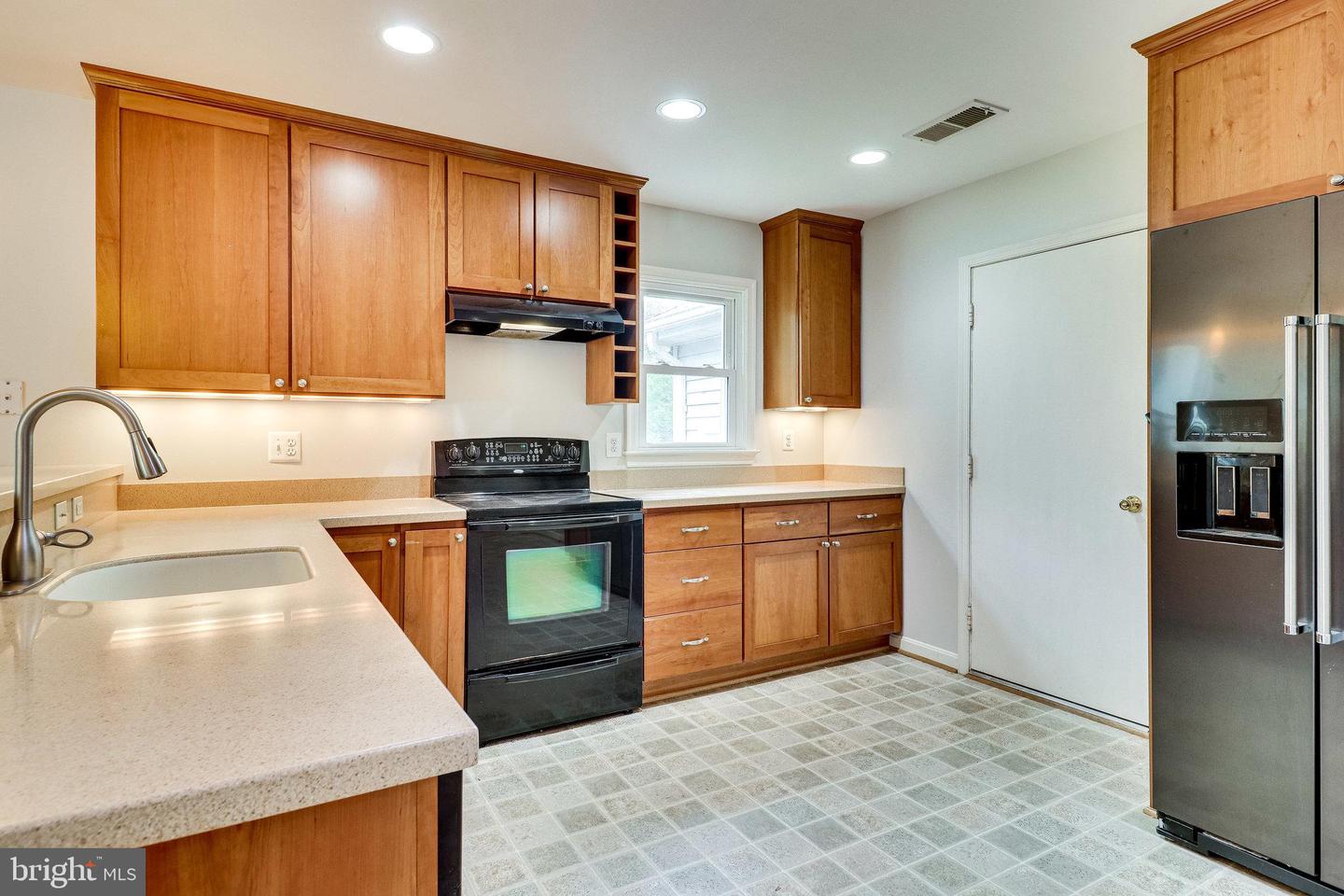 3909 ESTEL ROAD