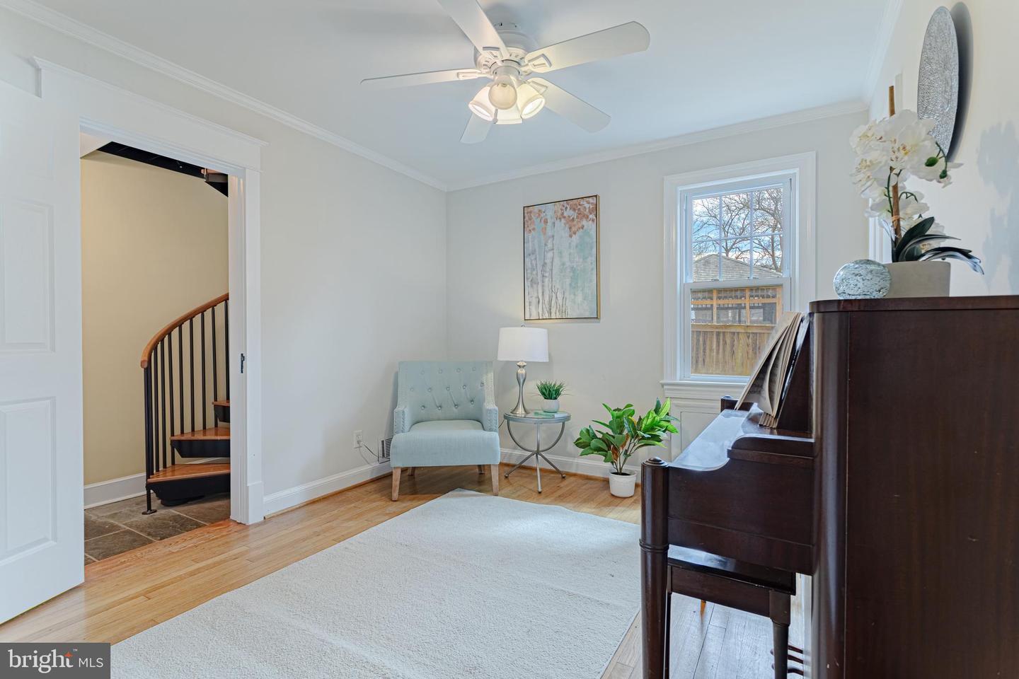 6908 ELM STREET
