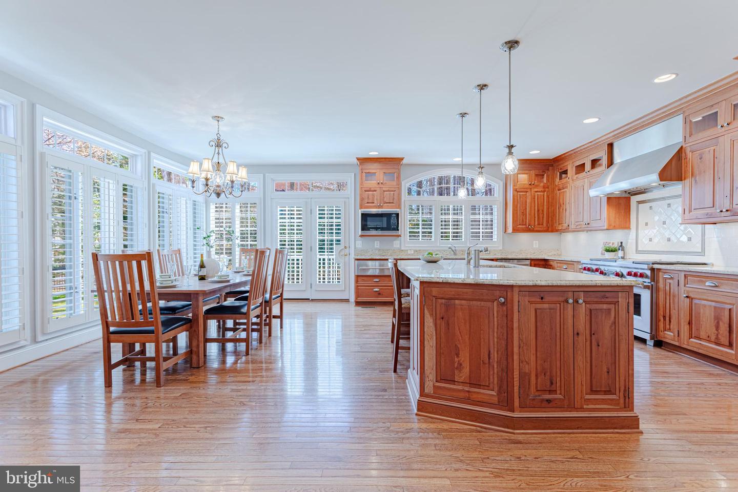 8503 STONY POINT COURT