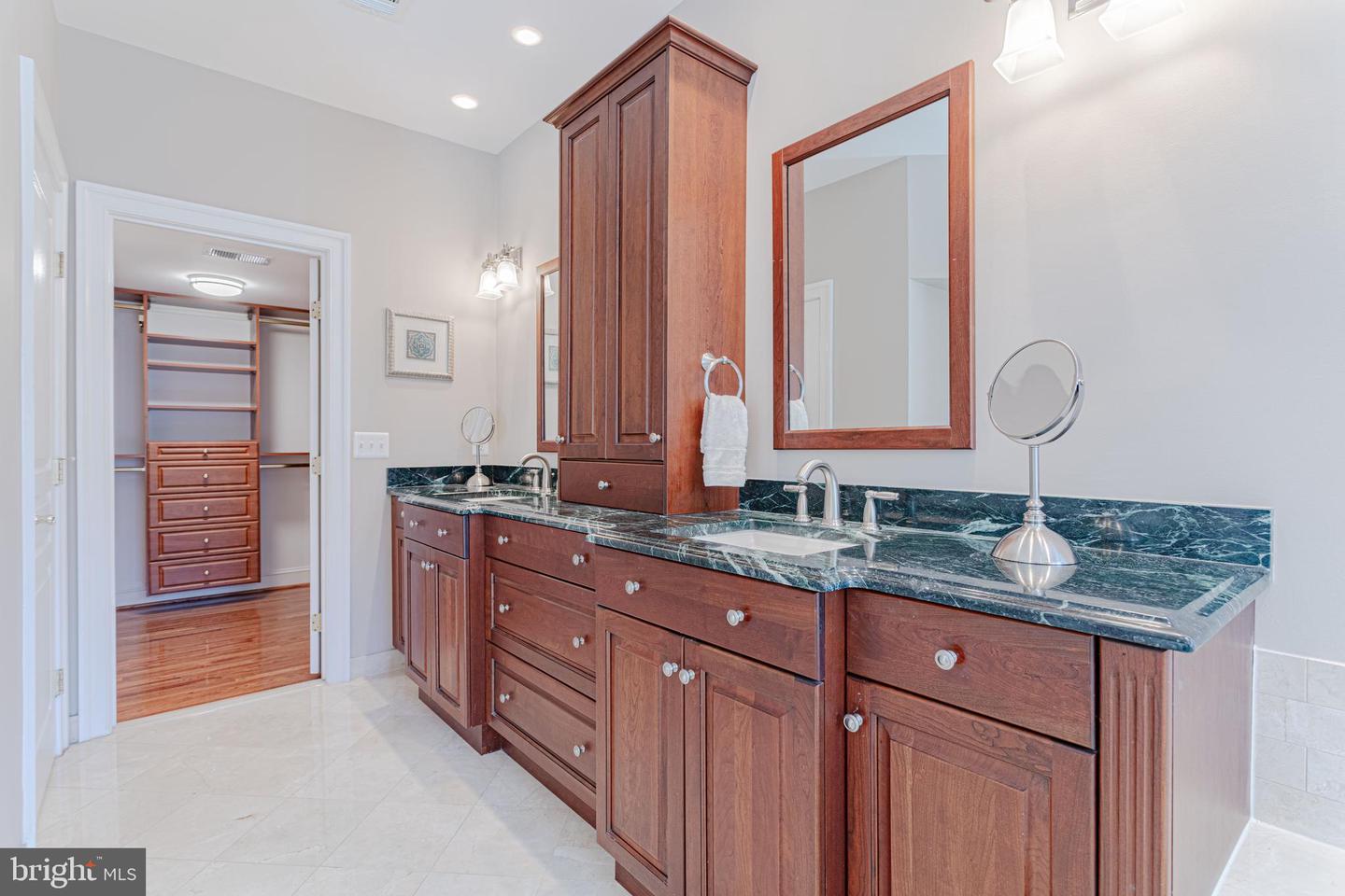 8503 STONY POINT COURT