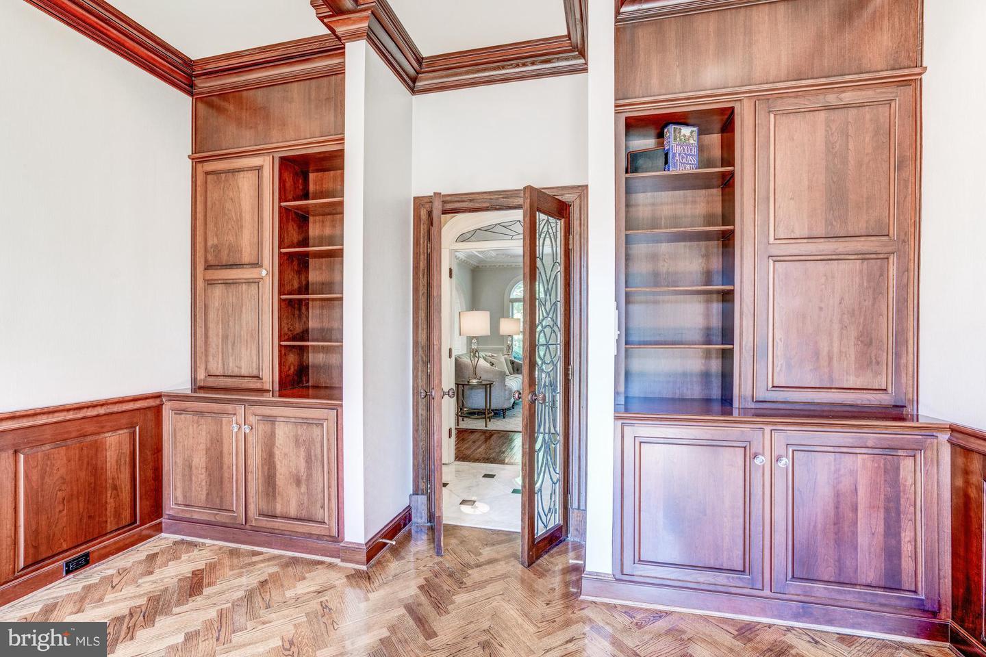 1004 BASIL ROAD